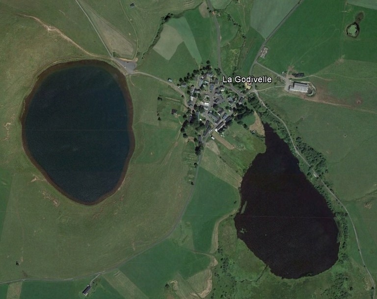 Les lacs de la Godivelle.