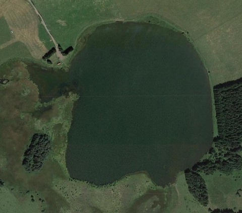Lac de Bourdouze.