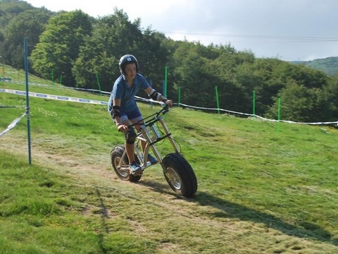 Gros vélo à Super Besse.