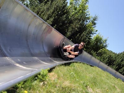 Luge d'été à Super Besse.